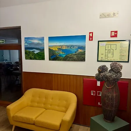 Anc 4* Caloura